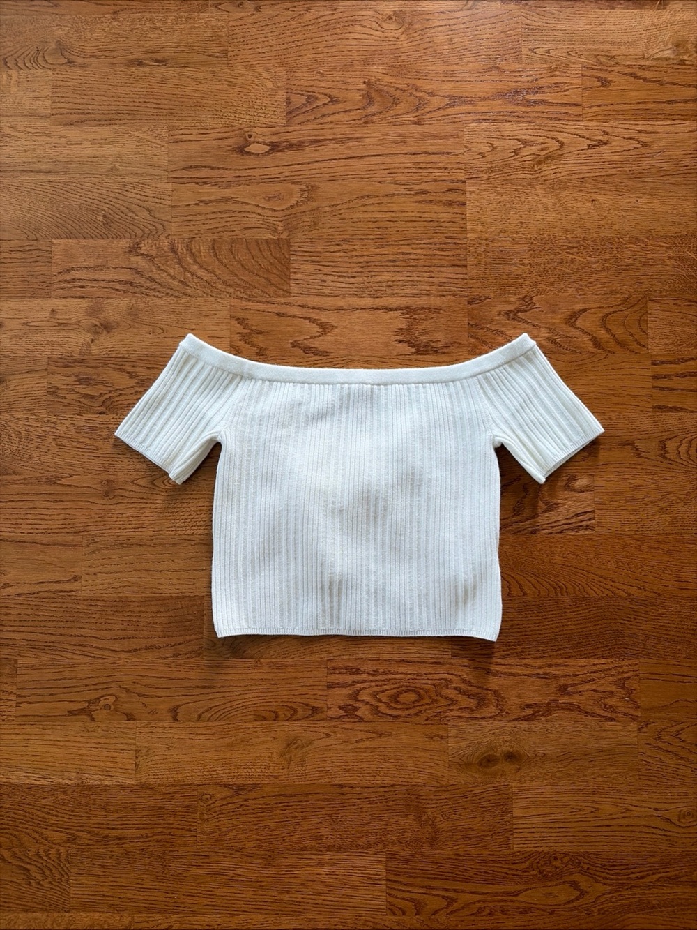 NWT Aerie Reversible Sweater Cropped Top Rib Short Sleeve Tee Ivory Soft Sweater